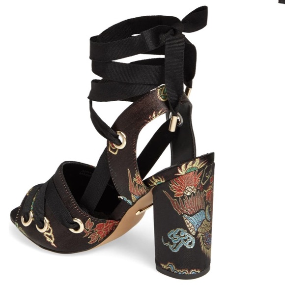 TopShop Roscoe Sandals - Picture 6 of 8